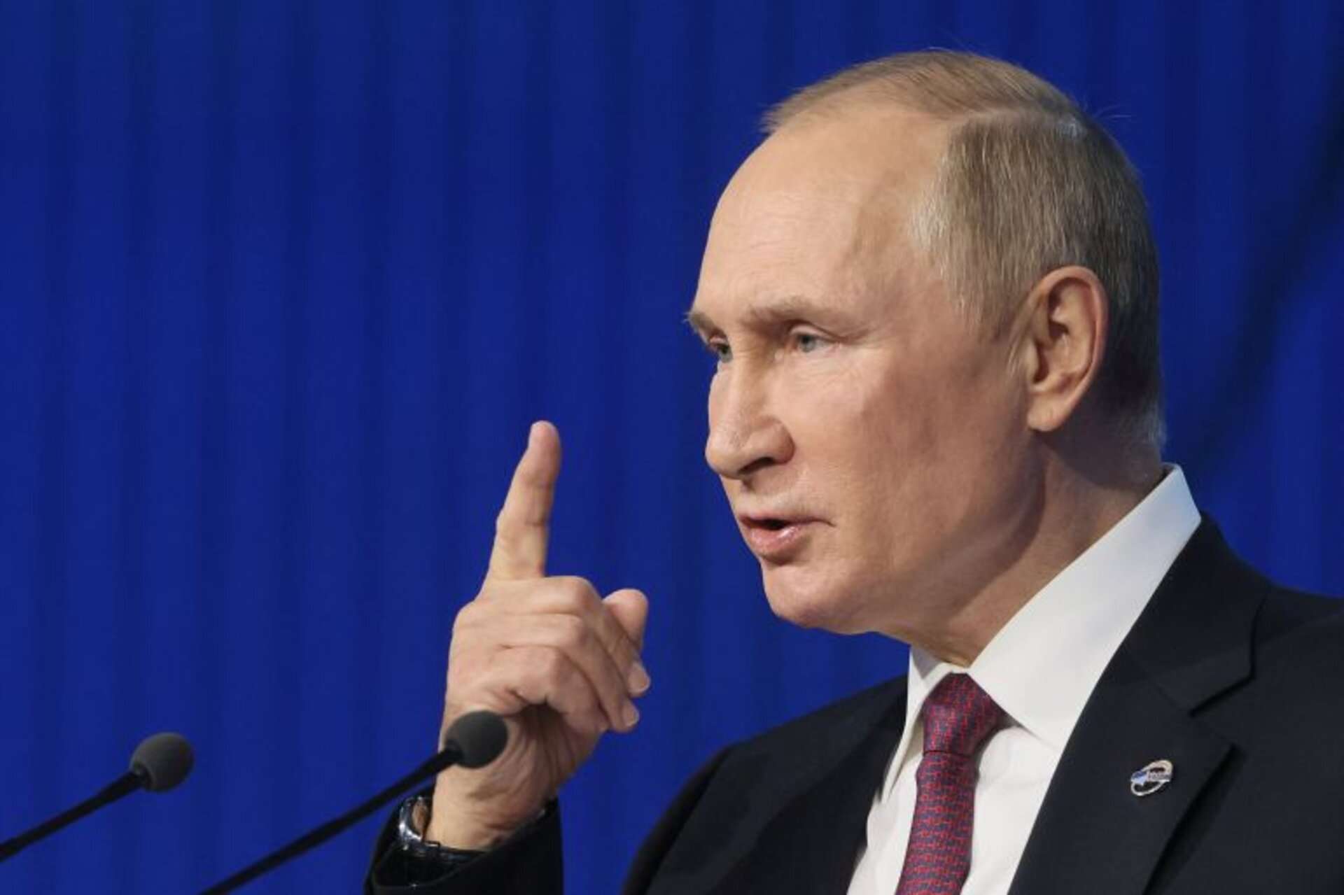 Vladimir Putin Issues Executive Order to Increase Troop Recruitment by 15%