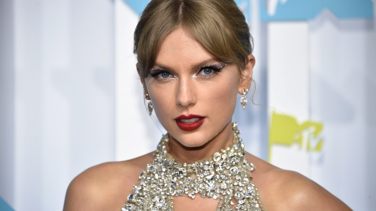 Taylor Swift Heardle’ Is All Raves by Swift Fans