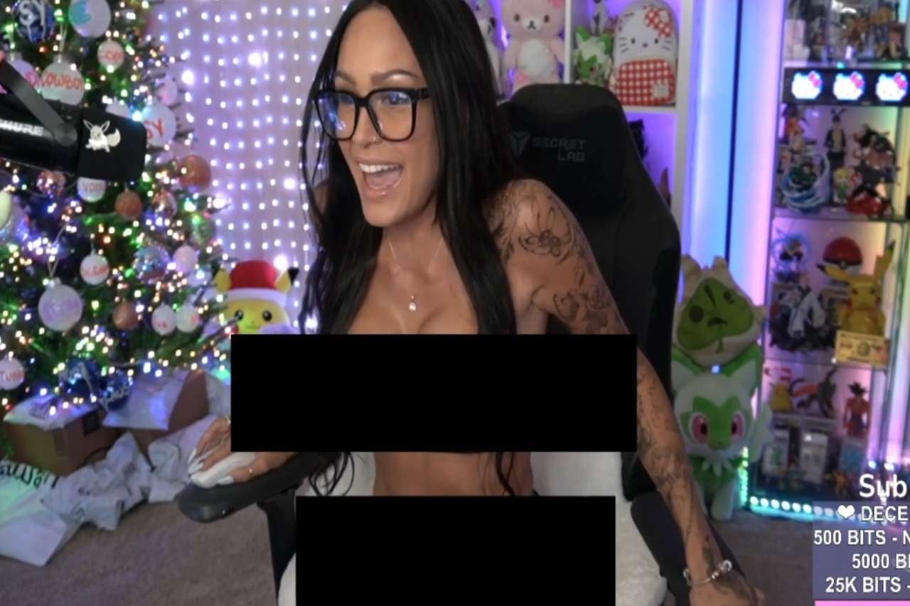 OnlyFans Model Adds a Twist to Twitch’s “Topless Meta” with Censorship